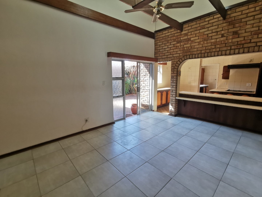 3 Bedroom Property for Sale in Flamwood North West